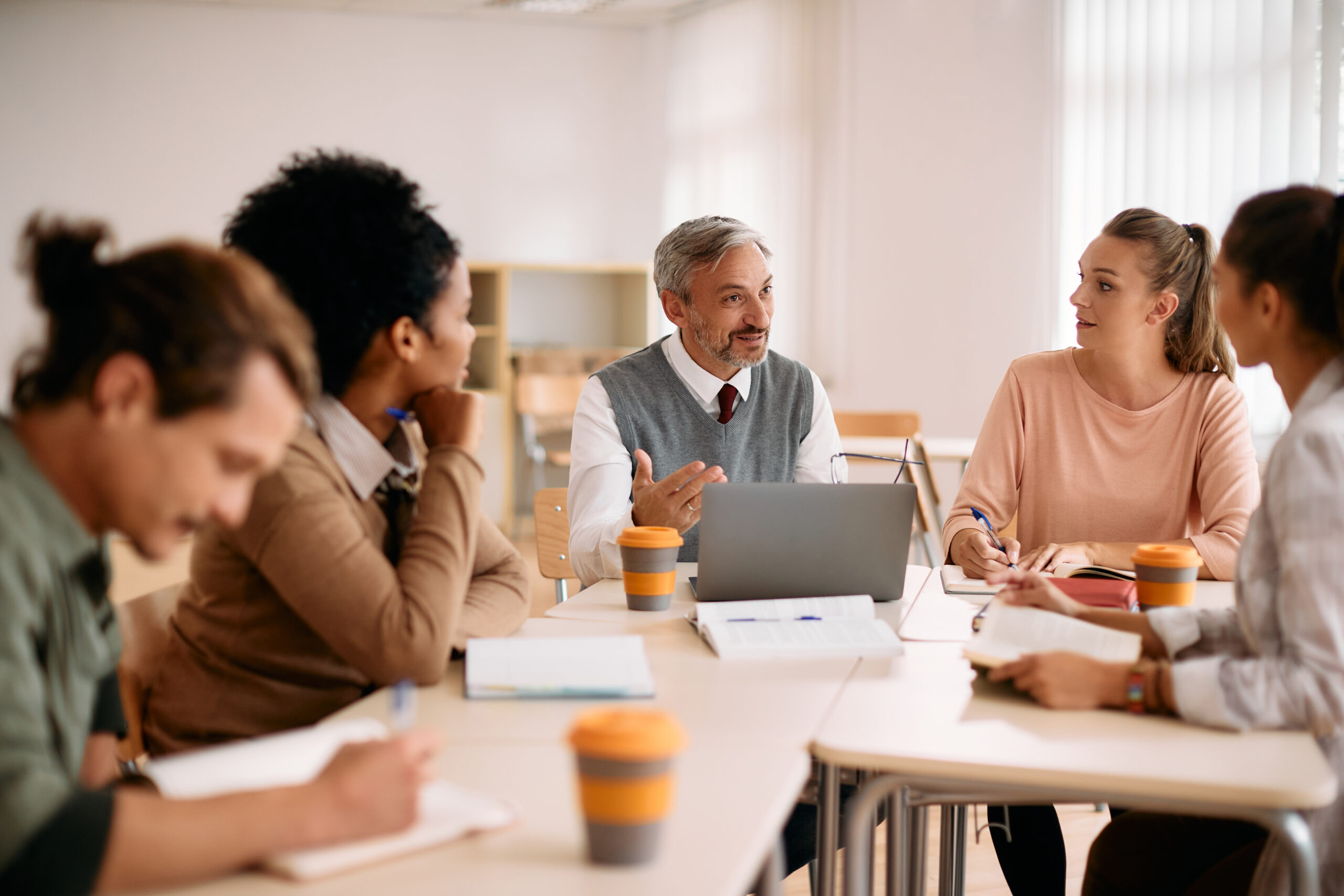 TAE40122 Cert IV in Training and Assessment